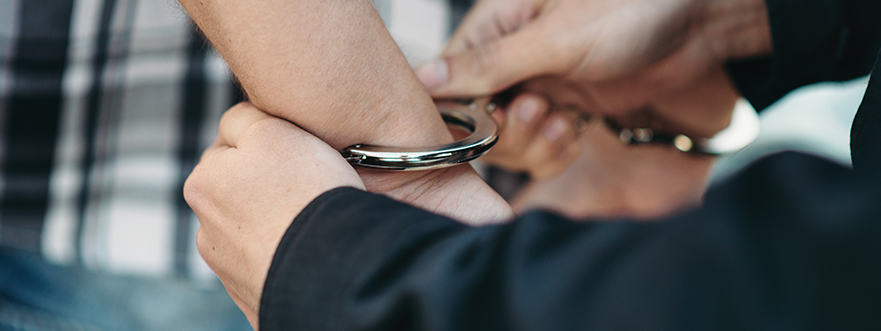 Estar Prófugo o Darse a la Fuga puede complicar todo